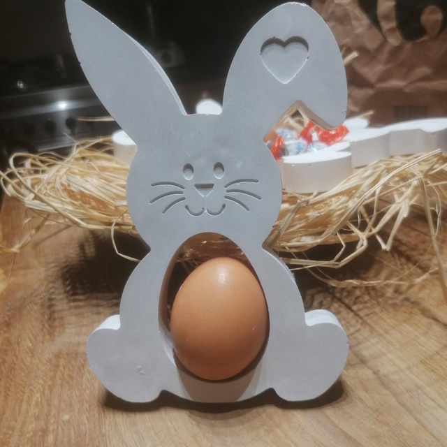 Lapin de Pâques en Céramique 