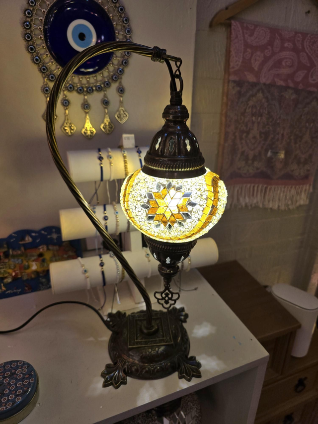 Medium Mosaic Swanneck Table Lamp