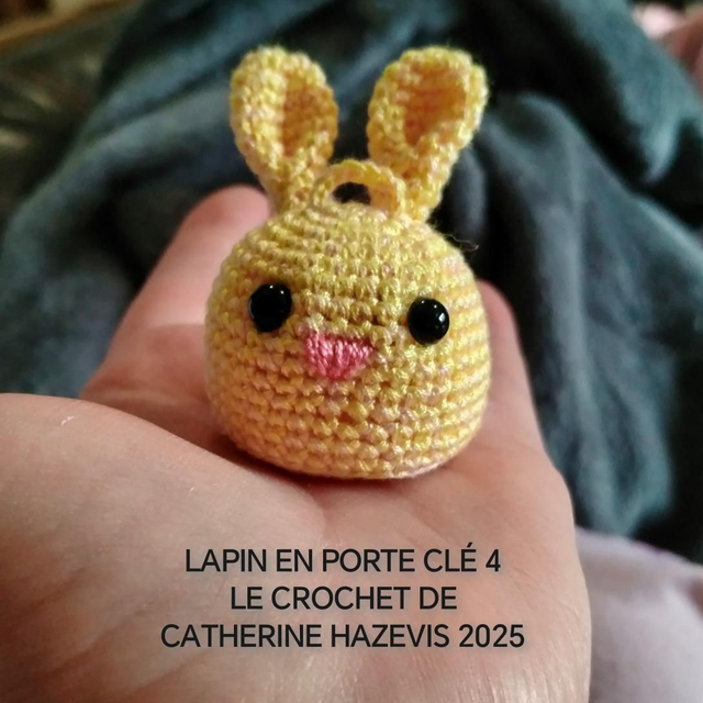 2025 LAPIN EN PORTE CLÉ 