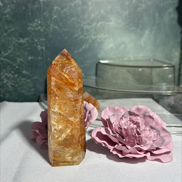 Brazilian quartz with golden healer and fire