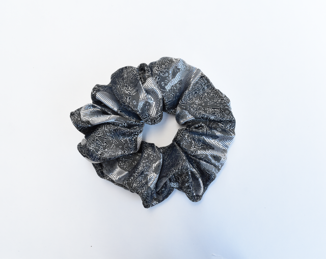 100% SILK SCRUNCHIE (different options)