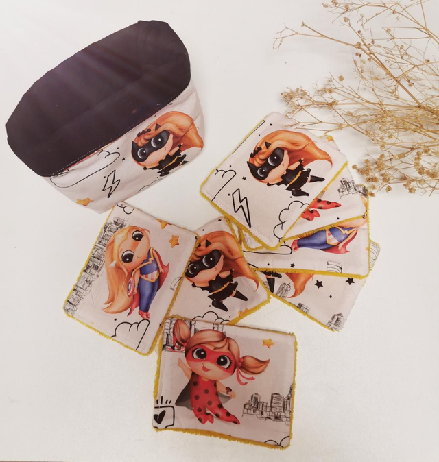 Panier lingettes super girl
