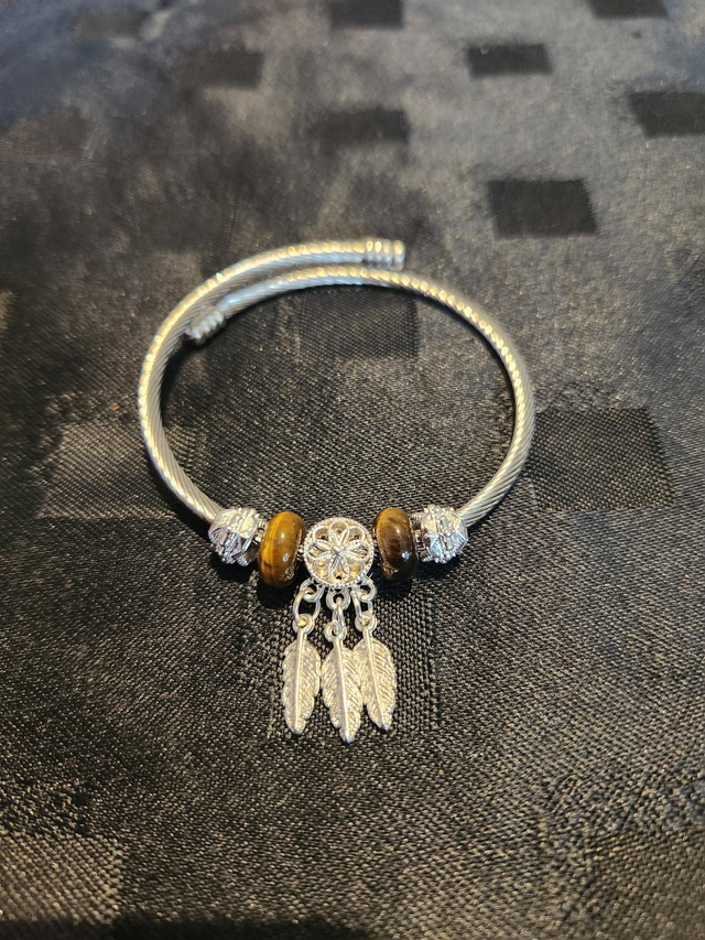 Tigers Eye dreamcatcher bracelet 