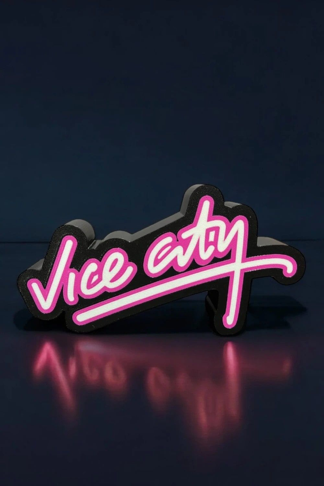 Lampe LED Vice City – Ambiance néon rétro assurée !