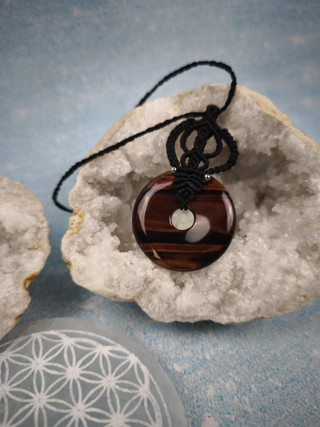 Collier oeil de taureau 