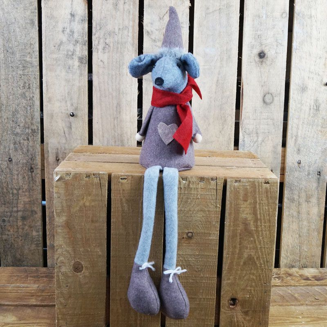 Large Dangly Legged Sitting Soft Mouse