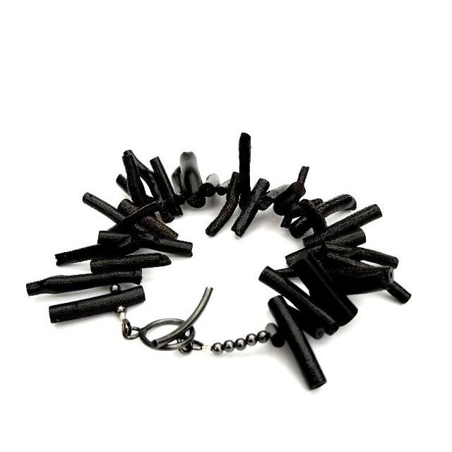 Armband met zwart sponskoraal 