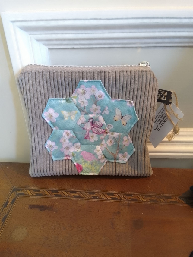 Trousse Fleur Appliquée Cousue Main