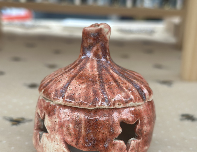 Pumpkin Tea Light Holder