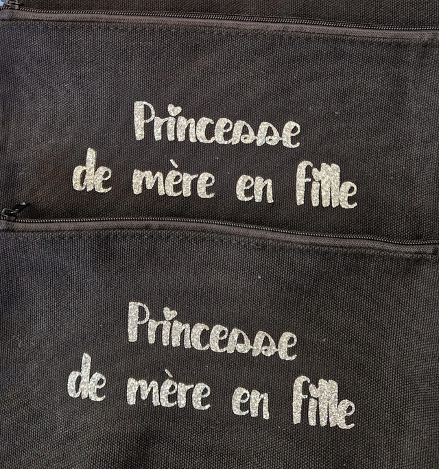 Pochette - Princesse de mère en fille