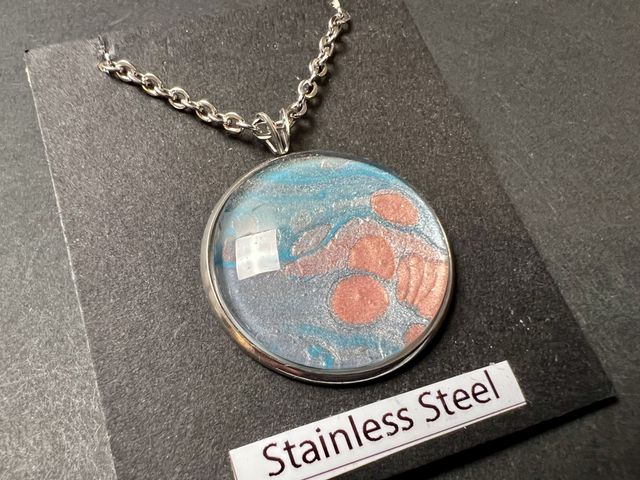 Blue & Pink Round Pendant Necklace