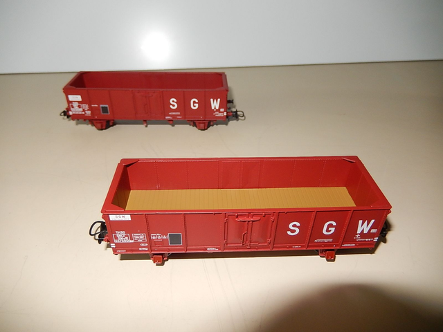 coffret 2 tombereaux R37 HOP43007C H0