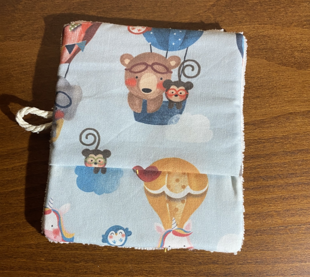 Débarbouillette enfant mixte avec attache 