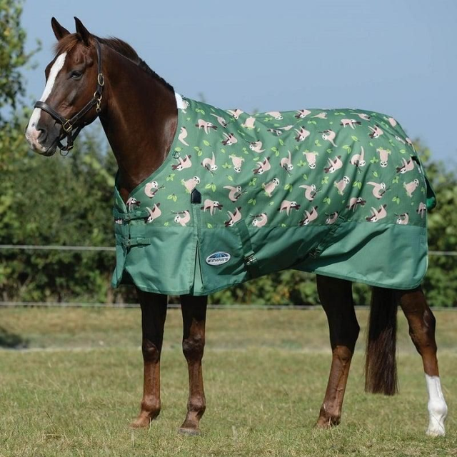 Weatherbeeta Comfitec Essential Standard Neck Turnout Rug - Medium 220g