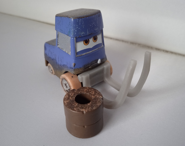 Disney+ Cars on the Road - Pitstoposaurus