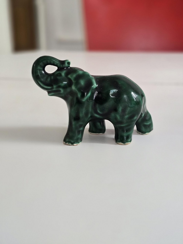 Petit éléphant Céramique 