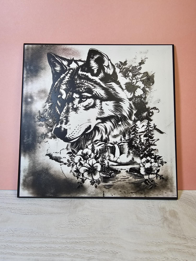 Carrelage gravé loup 20x20cm