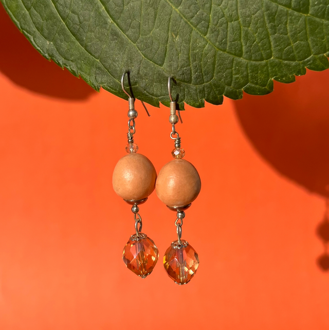 Brinco Longo Cristal Marrom e Prata — Peça ÚNICA 