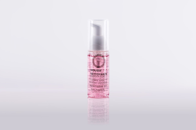 Mousse Nettoyante, NIACINAMIDE,PRO VITRAMINE B5 
