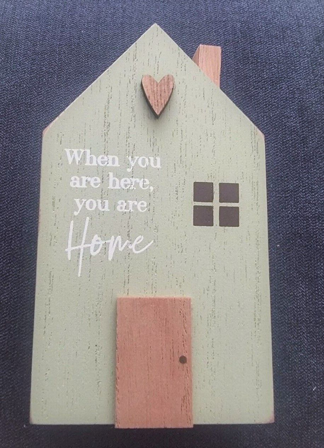 Decorative Mini House Plaque Ornament Sentimental New Home Gift