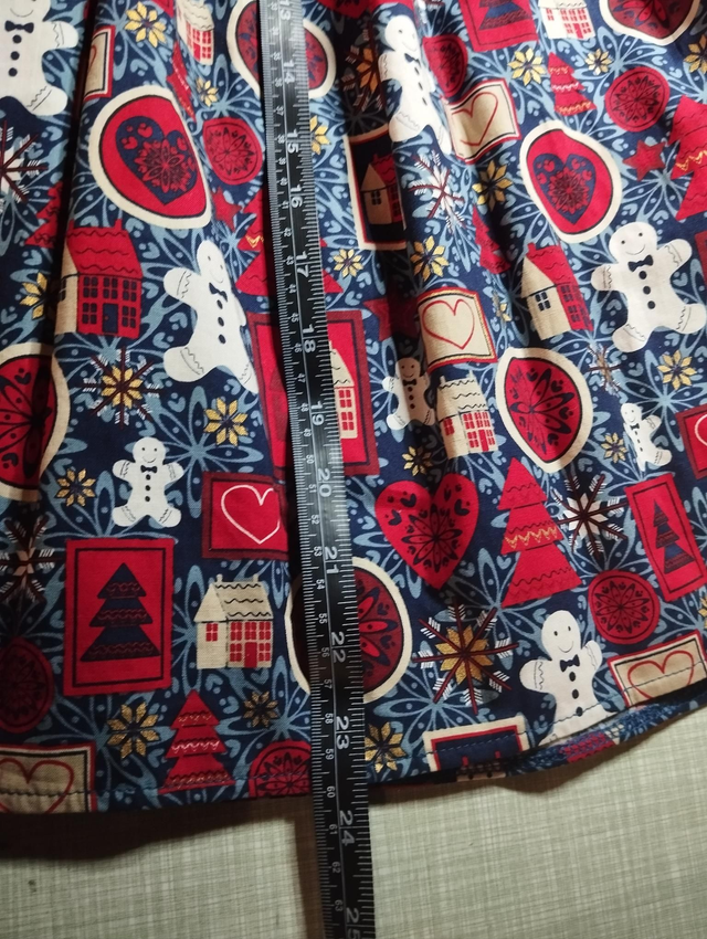 Jupe Modèle La maison de Noël T44