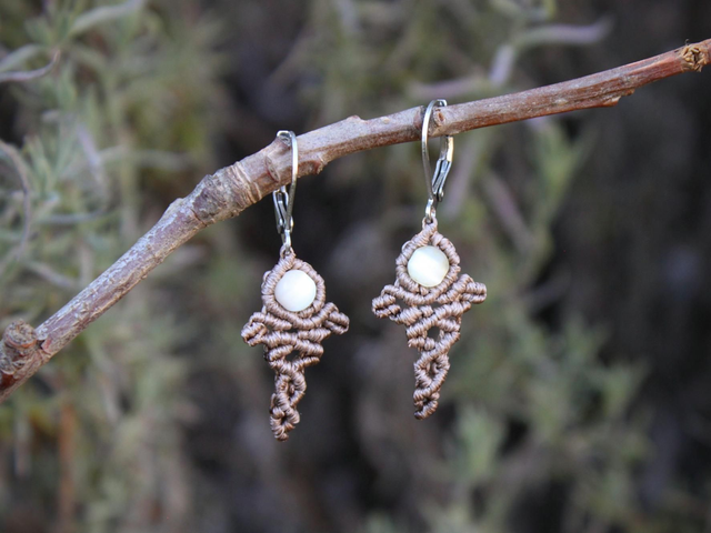 Makramee Ohrringe Cateyestone