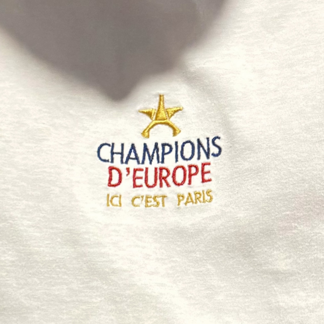T-shirt Champion d&#039;Europe - Ici c&#039;est Paris 