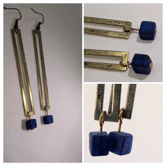 Boucles " cube" en verre bleu mat ,longues laiton bronze - sans nickel, pièce unique 