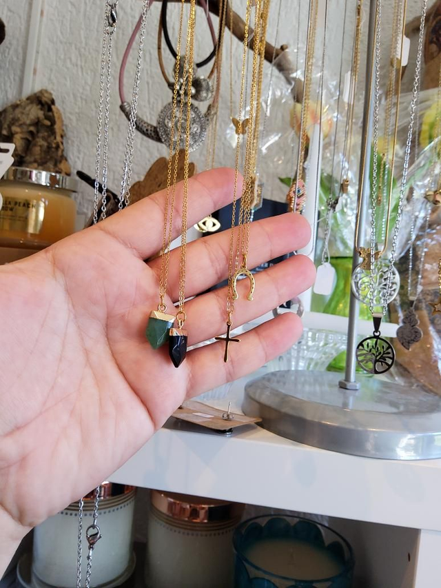 Colliers acier inoxydable doré (divers)