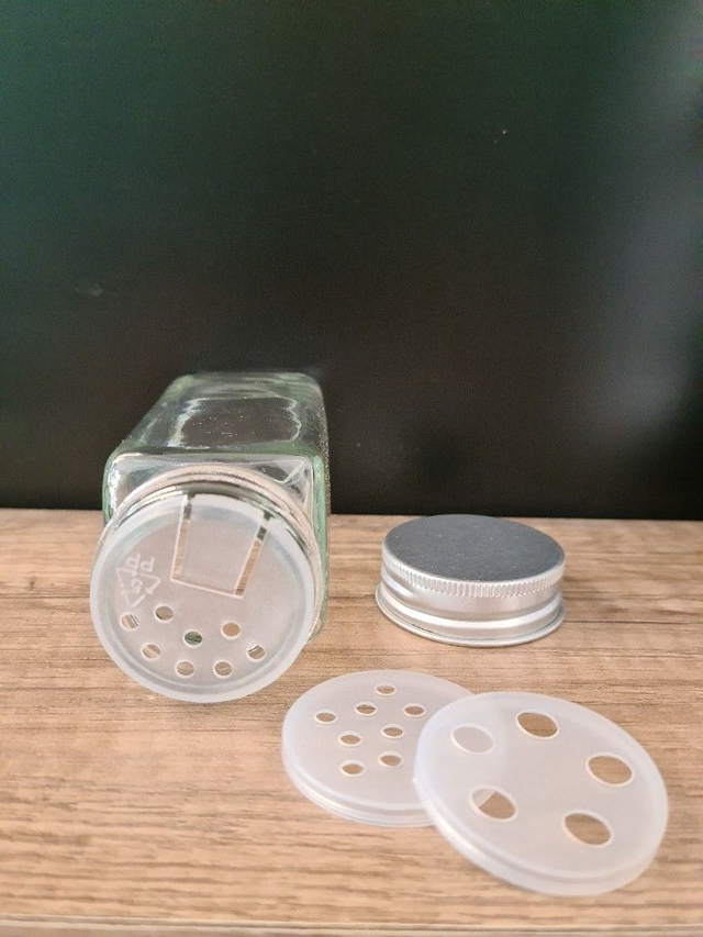 Barattolo dosatore per spezie e sali