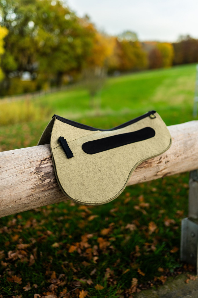 Korrektur Pad "Limited Edition" inkl. Steigbügelschoner