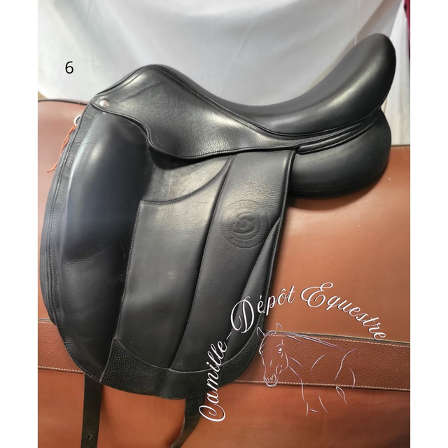 Selle de dressage Forestier Aachen 17" – 2023