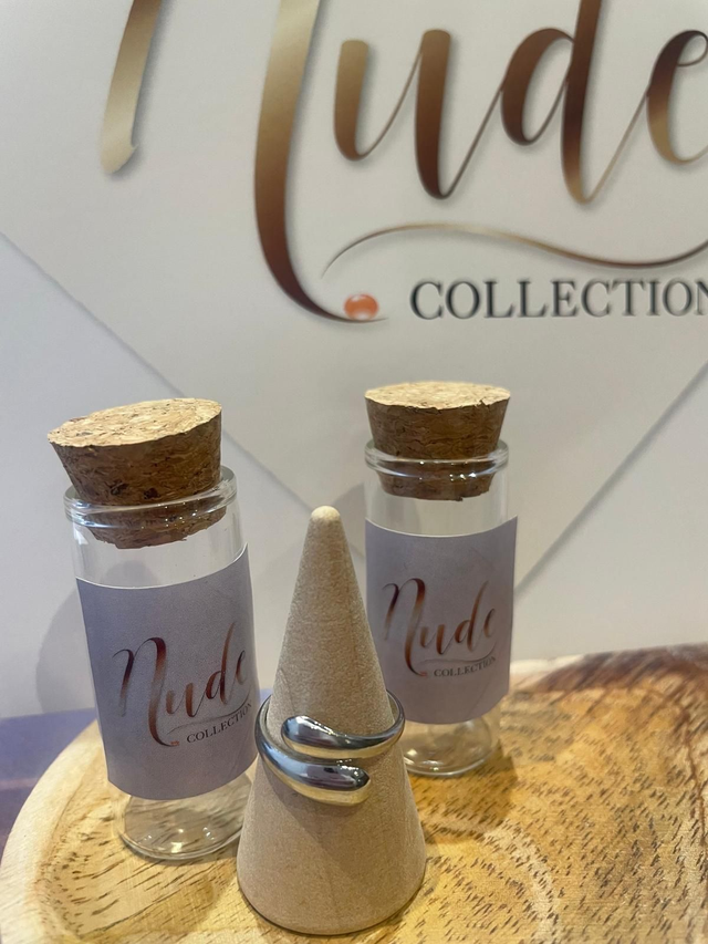 Bague réglable en acier onoxydable couleur argentée Collection Nude