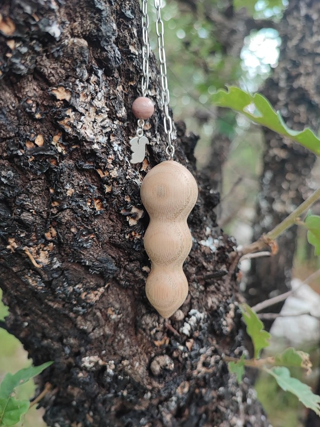 Pendule en Bois de Châtaignier, Quartz Rose, Rhodonite et Chaînette en Acier Inoxydable