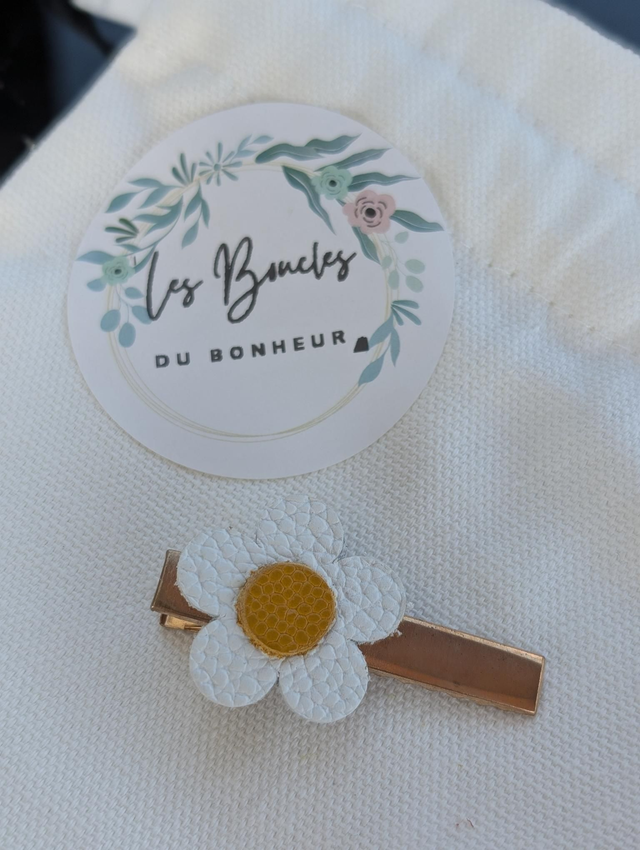 Barrette marguerite 