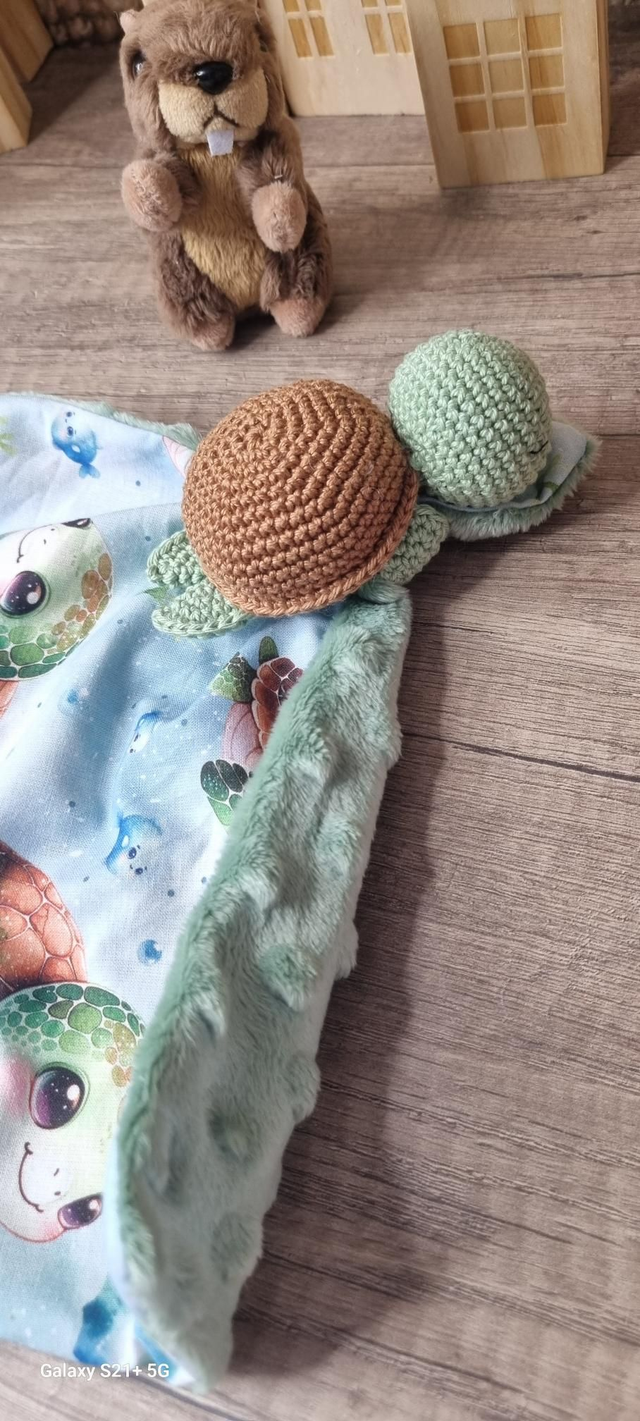 Doudou tortue verte
