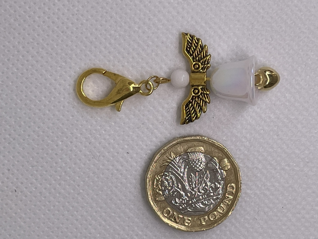 Clip-on charm golden bell angel