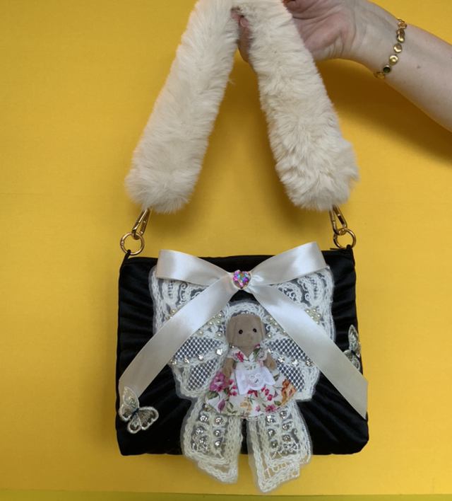 Lainey Butterfly Dog Mini Sweetheart Handbag