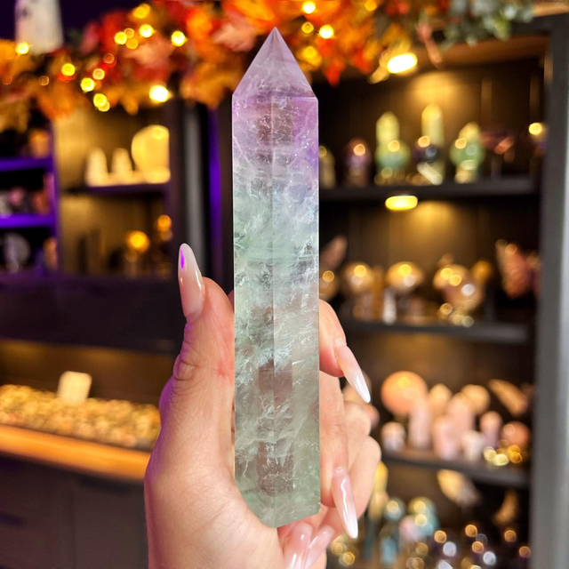 Rainbow Fluorite Tower (7) R58Q3D