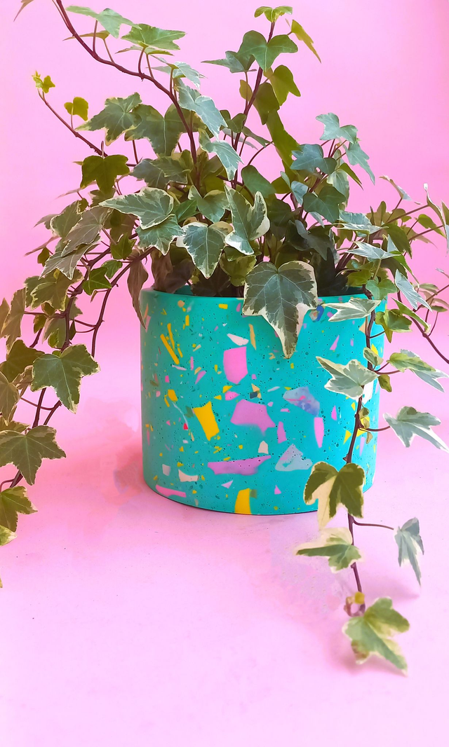Osłonka na doniczkę, turkusowa doniczka, kolorowe lastryko