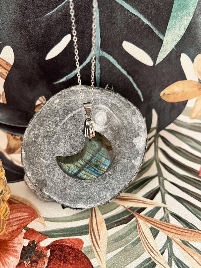 Pendentif lune Labradorite