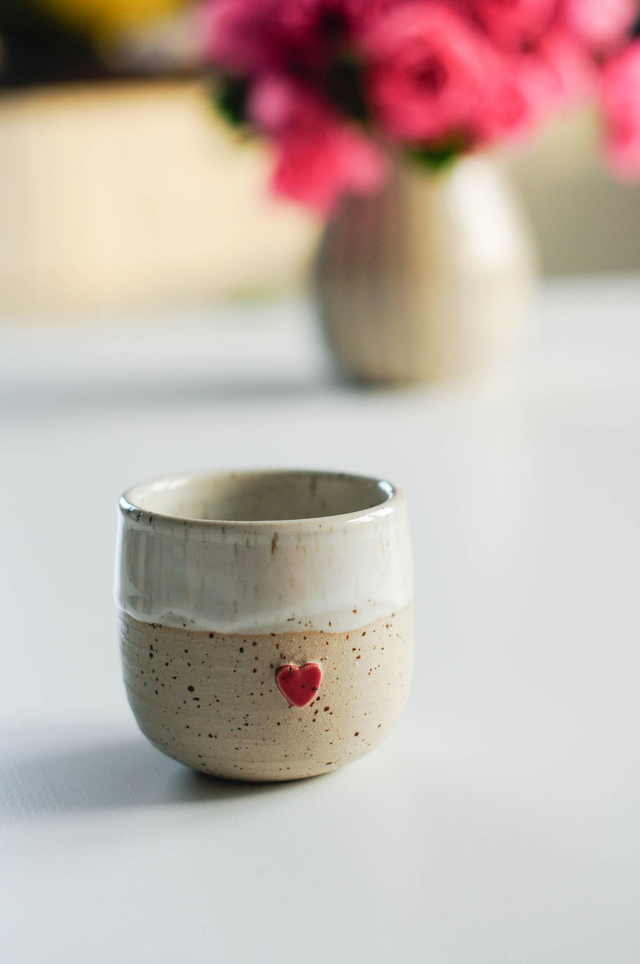 Herzbecher, weiß mit Herz