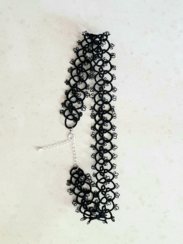 Collier choker en dentelle Sophia - noir