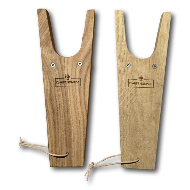 Tire-bottes en chêne massif