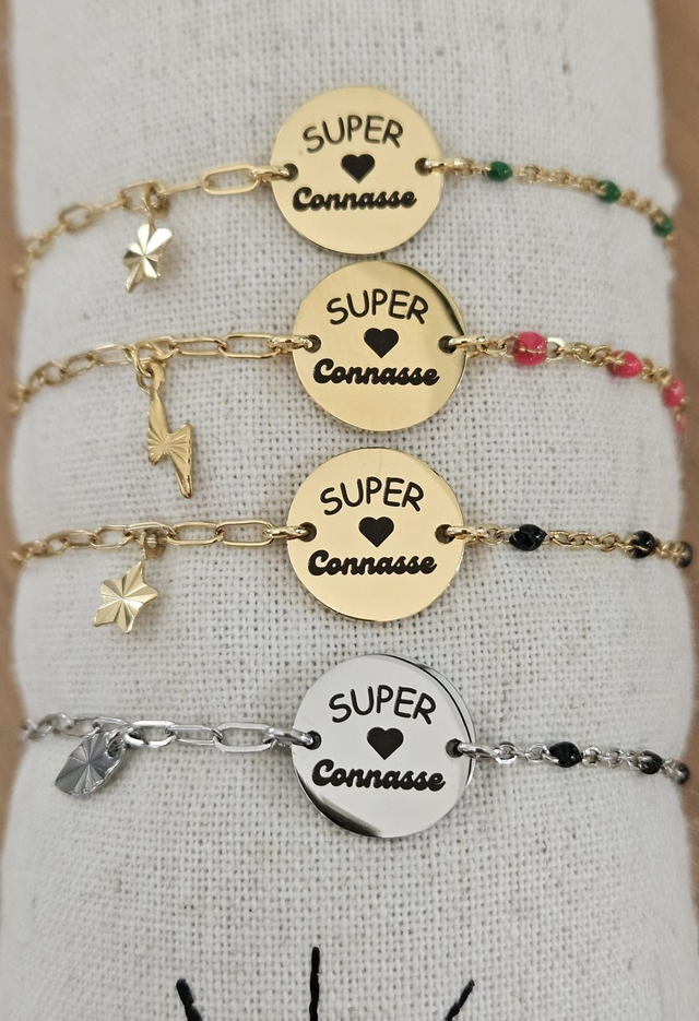 Bracelet chaîne &quot;super connasse &quot;