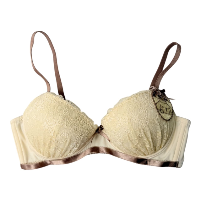 Butter yellow pochacco lace bra