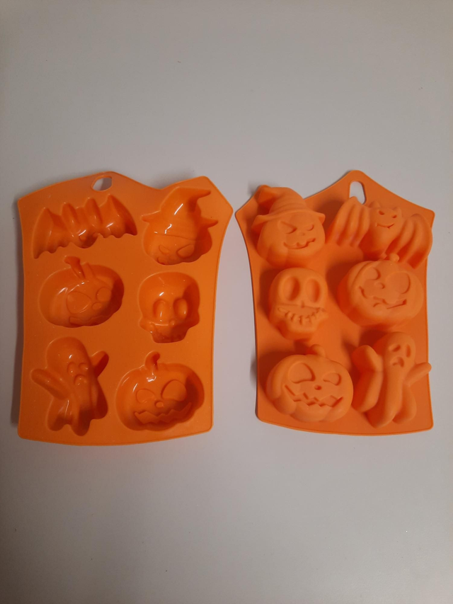 Moule silicone XL HALLOWEEN 🎃 occasion ( lot de 2 moules ) 
