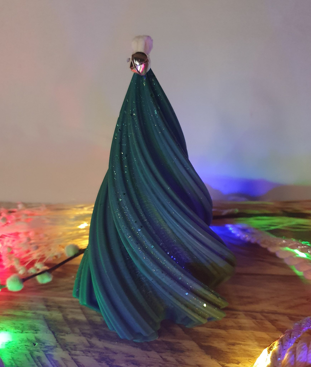 Bougie sapin tourbillon