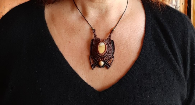 Collier macramé et Mokaïte