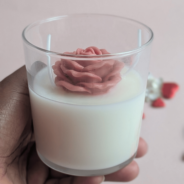 🕯️ Bougie rose pastel 197g – Jasmin